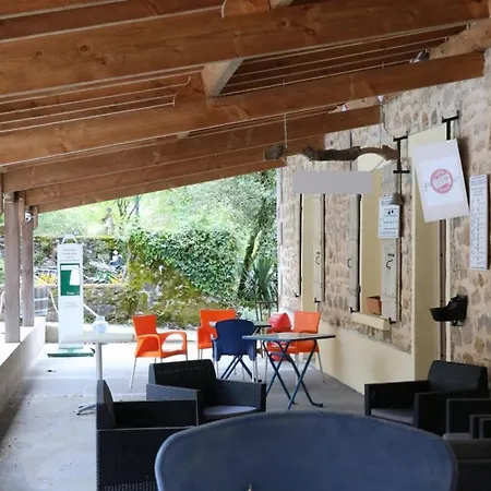 Σαλέ Chalet-dordogne B10 Chateau Le Verdoyer - Champs Romain, Dordogne Puyhardy (Dordogne)