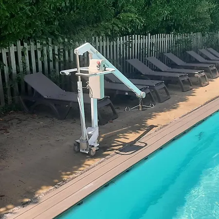 Chalet-dordogne B10 Chateau Le Verdoyer - Champs Romain, Dordogne Puyhardy (Dordogne)