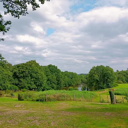 Chalet-dordogne B10 Chateau Le Verdoyer - Champs Romain, Dordogne Chalet *