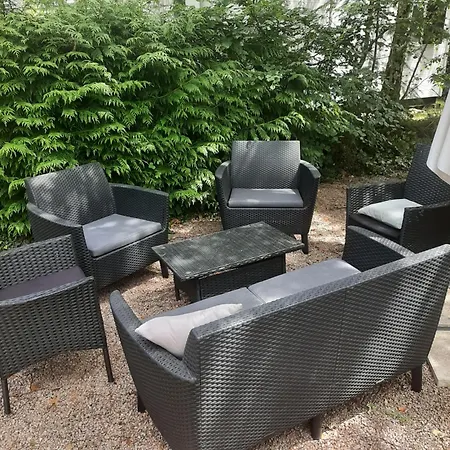 Chalet-dordogne B10 Chateau Le Verdoyer - Champs Romain, Dordogne *