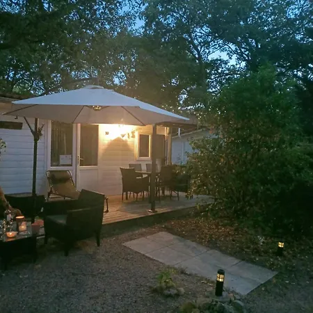 Chalet Chalet-dordogne B10 Chateau Le Verdoyer - Champs Romain, Dordogne Puyhardy (Dordogne)